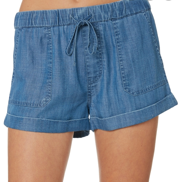 ❤︎ VOLCOM ❤︎ Sunday Strut Shorts - Picture 2 of 5